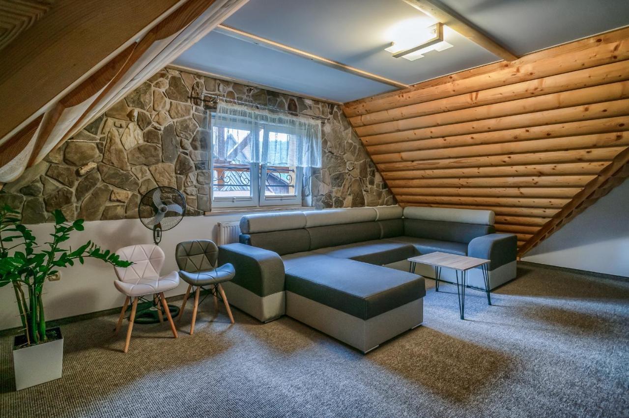 Willa Na Skarpie Szczawnica Luaran gambar